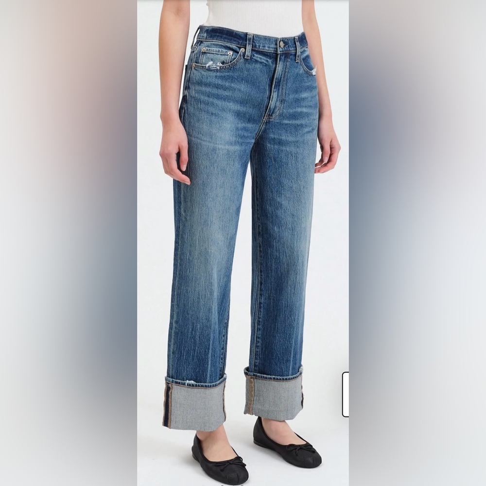 Blue Flare Wide Leg Jeans with Vintage-Inspired Wash